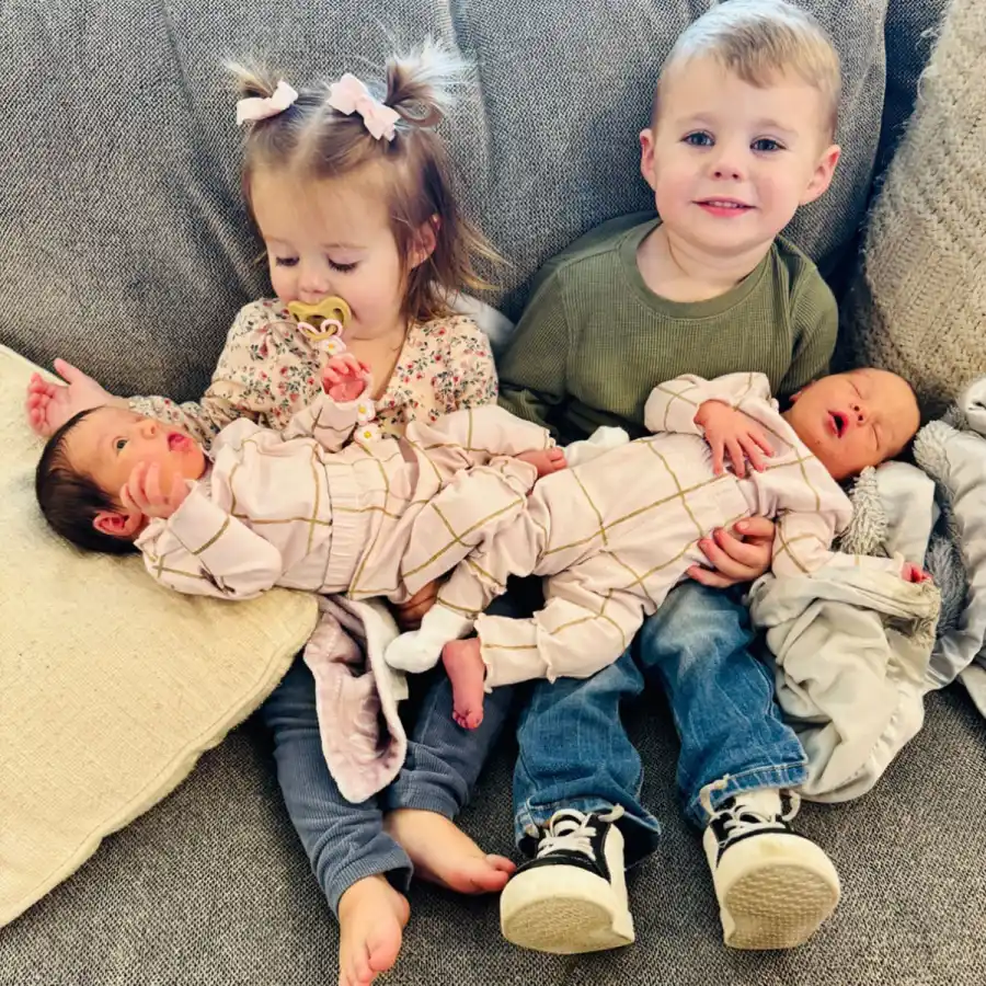 Elsie and Emma Duggar