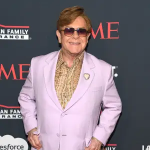 Elton John Jokes About Eyesight Issues While Presenting at 2025 Golden Globes