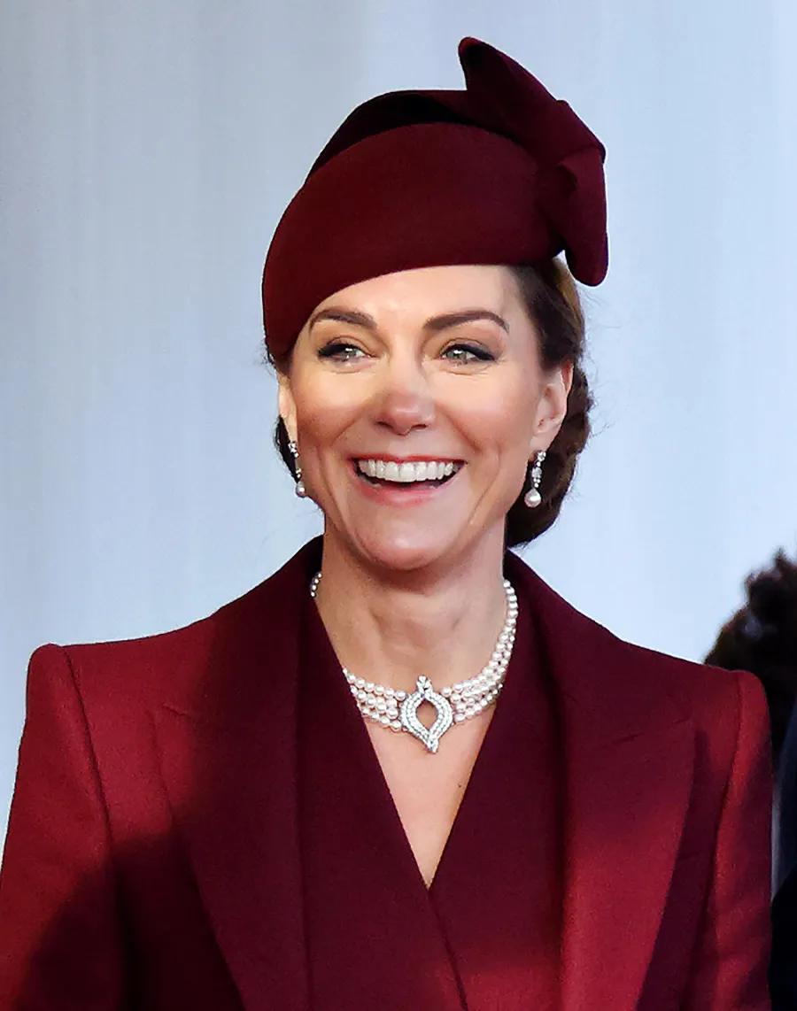 Every Time Kate Middleton Wore Queen Elizabeth IIs Jewelry