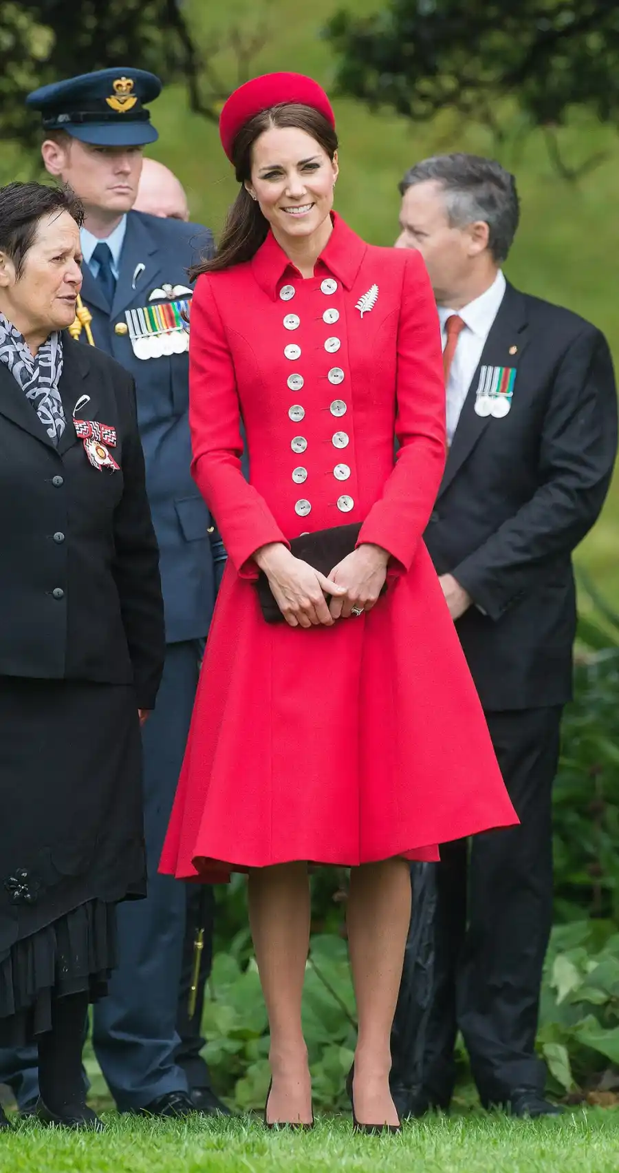 Every Time Kate Middleton Wore Queen Elizabeth IIs Jewelry
