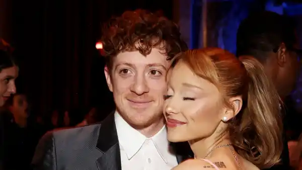 Feature Ariana Grande and Boyfriend Ethan Slater React to Her 2025 Oscars Nom