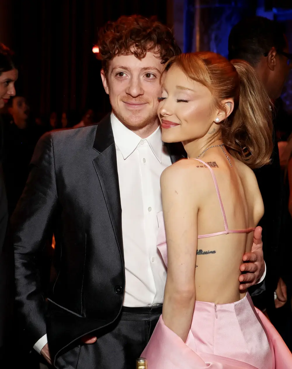 Feature Ariana Grande and Boyfriend Ethan Slater React to Her 2025 Oscars Nom