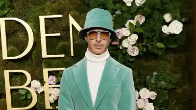Feature Jeremy Strong Turns Heads With Mint Green Bucket Hat at 2025 Golden Globes
