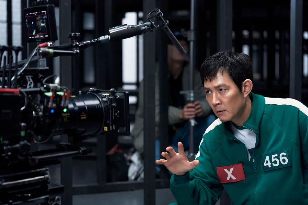 Feature Squid Game Fans Find Onscreen Editing Issue With a Cameraman During Major Season 2 Moment Squid Game S2 Lee Jung-jae