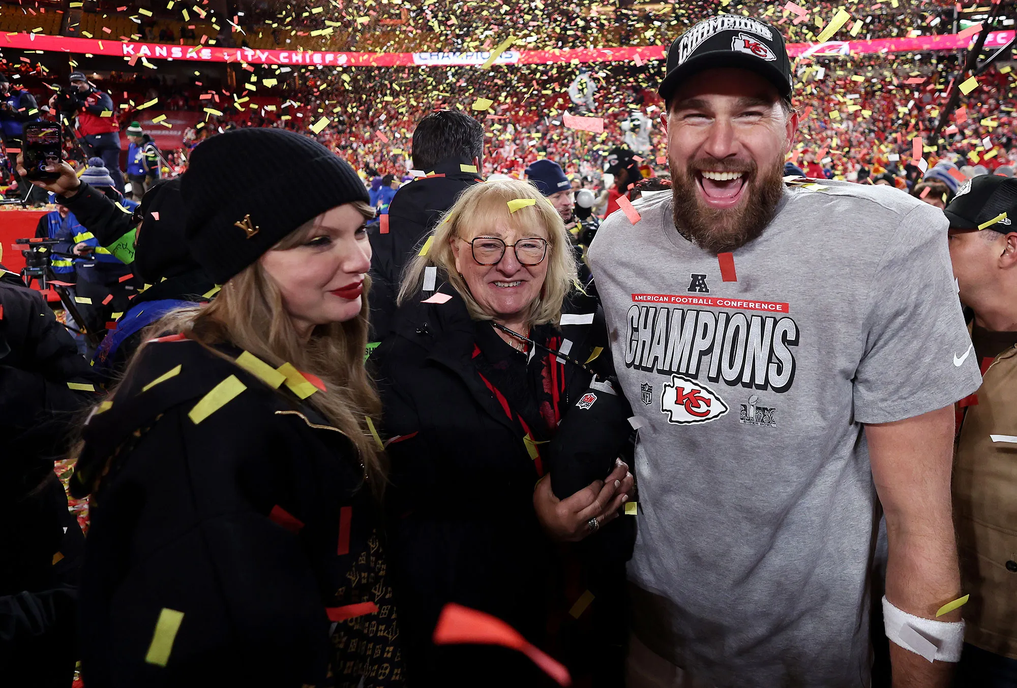 Feature Taylor Swift and Donna Kelce Warn Travis Kelce to Stay Away From Bourbon Street