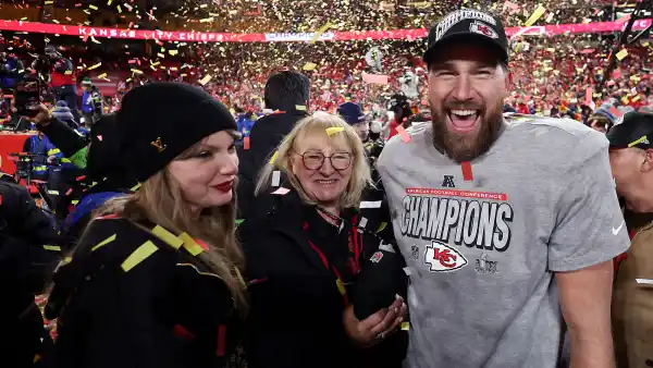 Feature Taylor Swift and Donna Kelce Warn Travis Kelce to Stay Away From Bourbon Street