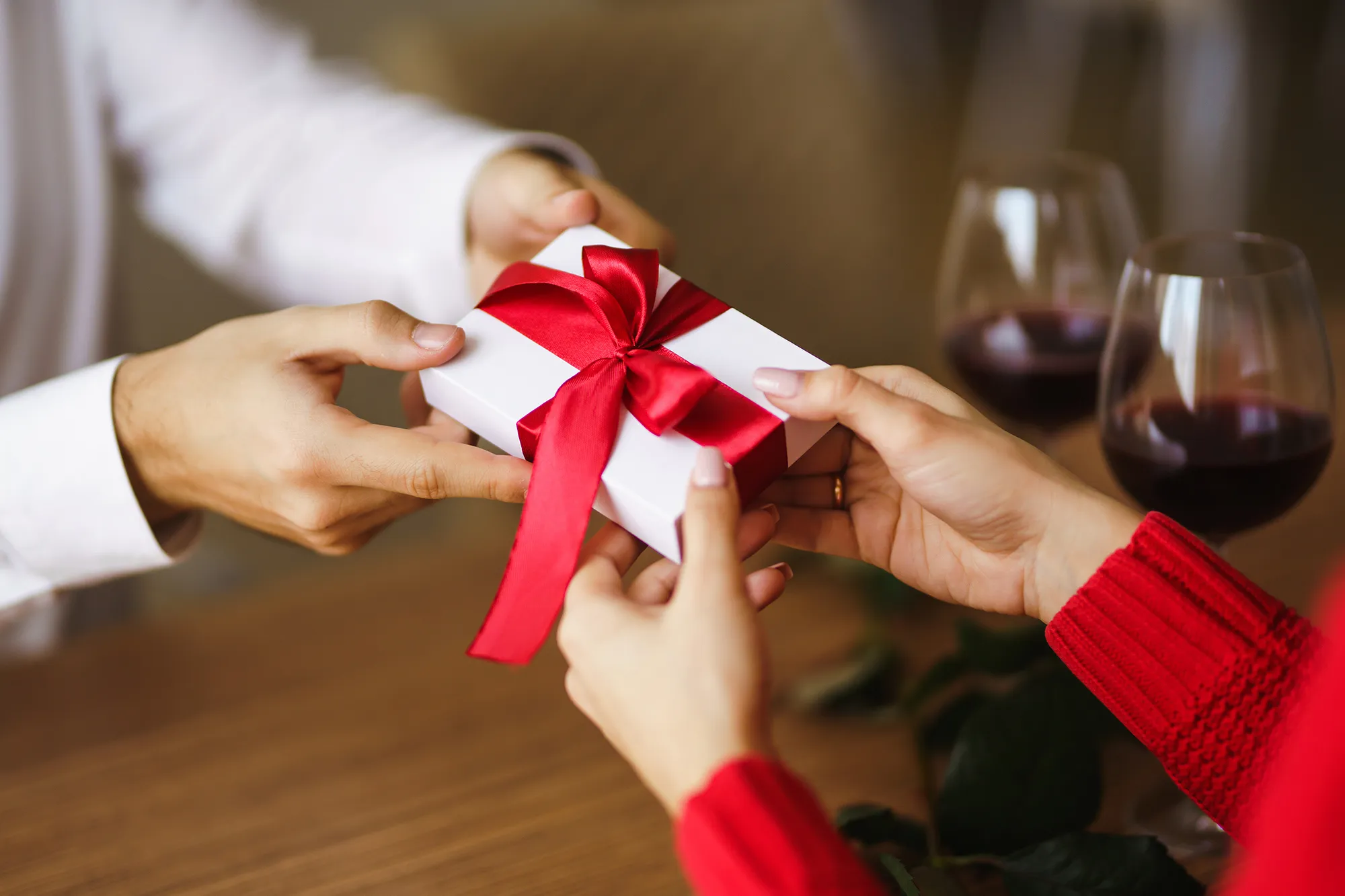 Luxurious Valentine’s Day Gifts