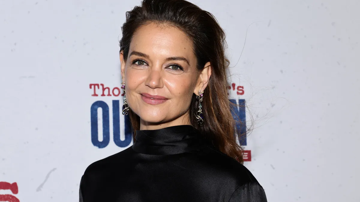 Katie Holmes Sweater