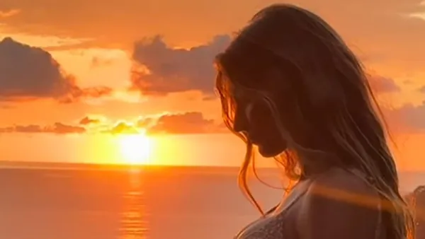 Gisele Shows Baby Bump in Bikini on Beach