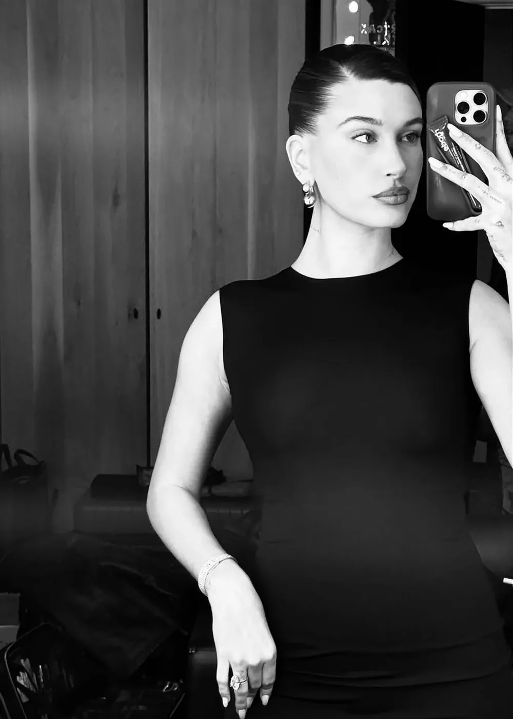 Hailey Bieber and More Stars Are Bringing Back the Side Part