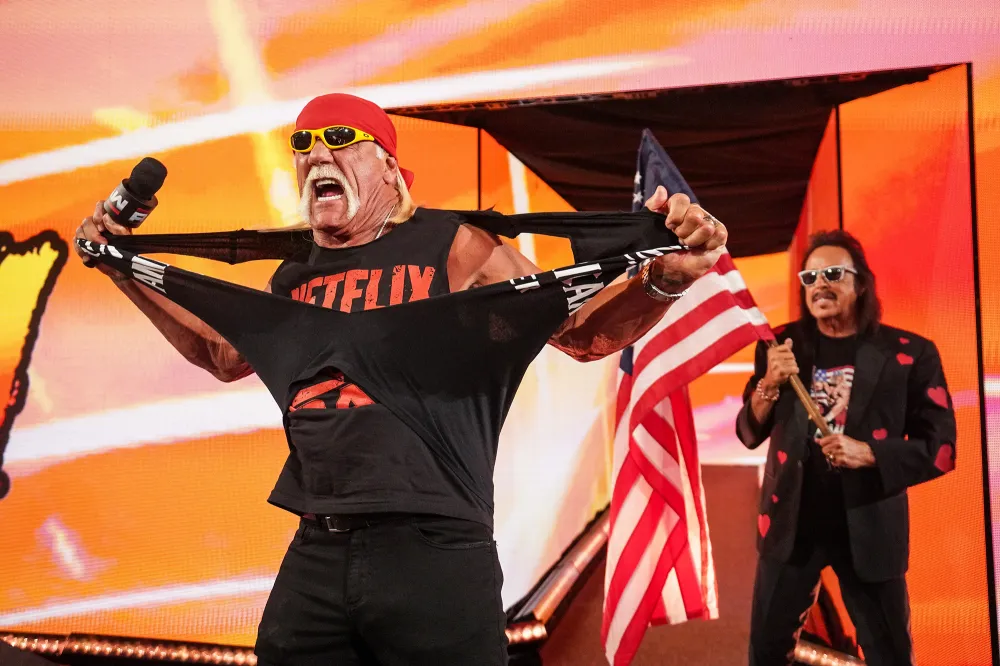 Hulk Hogan Booed During WWE Raw Premiere on Netflix