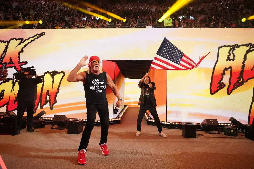 Hulk Hogan Booed During WWE Raw Premiere on Netflix