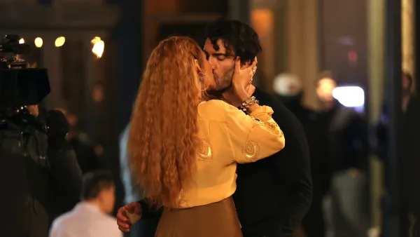 Intimacy Coordinator Surprised by It Ends With Us Filming Clip