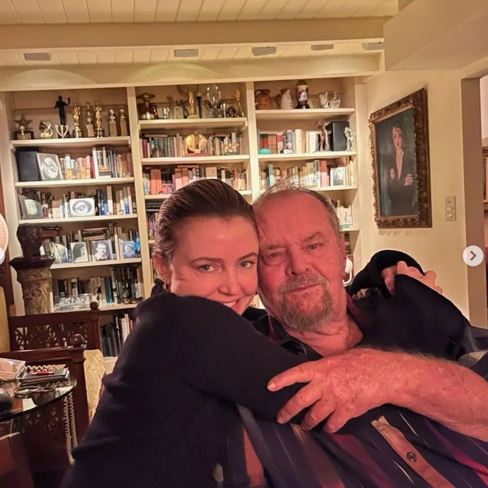 Jack Nicholson daughter Lorraine shares rare photo of dad