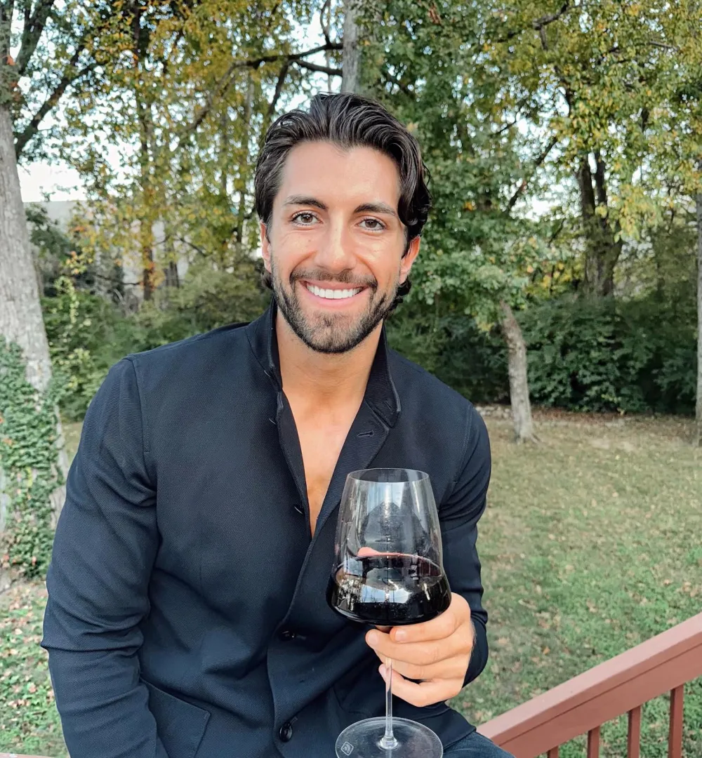 Jason Tartick Reveals How Much Revenue He Made From Podcasting in 2024