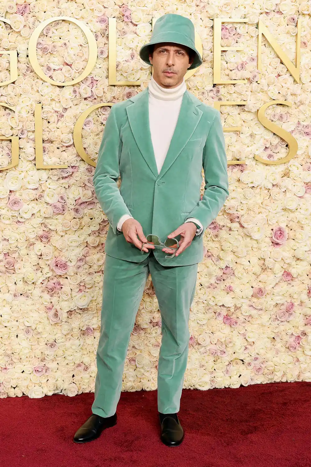 Jeremy Strong Turns Heads With Mint Green Bucket Hat at 2025 Golden Globes