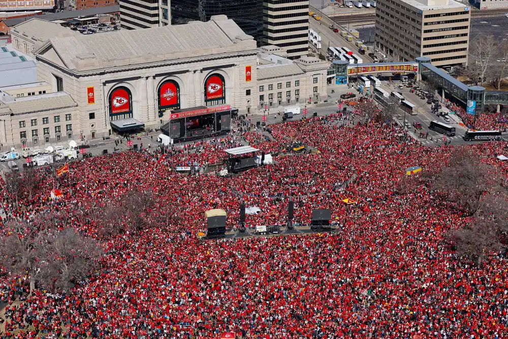 Kansas City Chiefs Will Not Hold Rally If They Win Super Bowl Against Eagles 492
