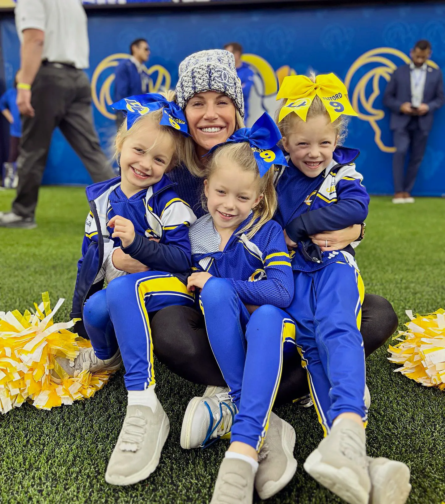 Kelly Stafford Is Renting a Charter Bus to Get LA Rams Fans to Arizona for Playoff Game