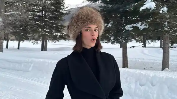 Kendall Jenner Shows Off Her Winter Style With Kylie Jenner