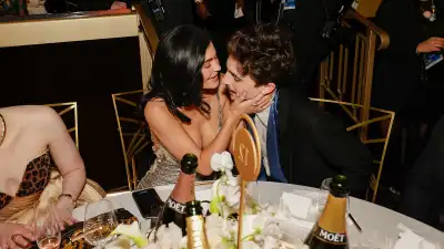 Kylie Jenner and TimothEe Chalamet 2025 Golden Globes Kiss 02
