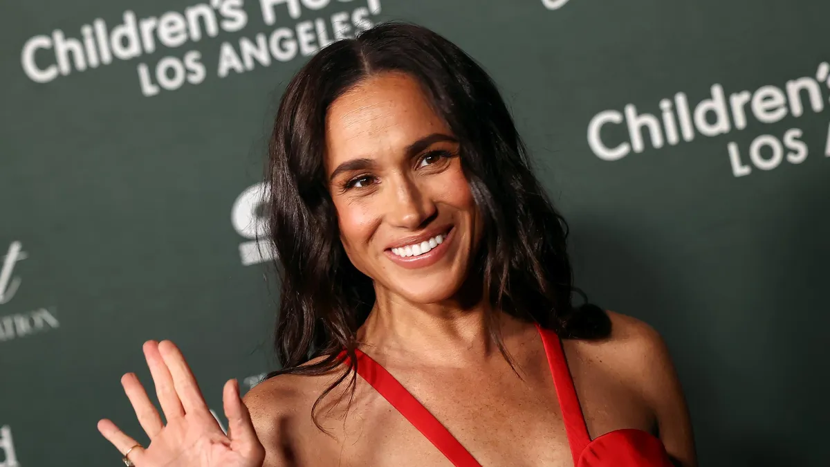 Meghan Markle Wears White Jeans in January in 1st Instagram Post in 5 Years