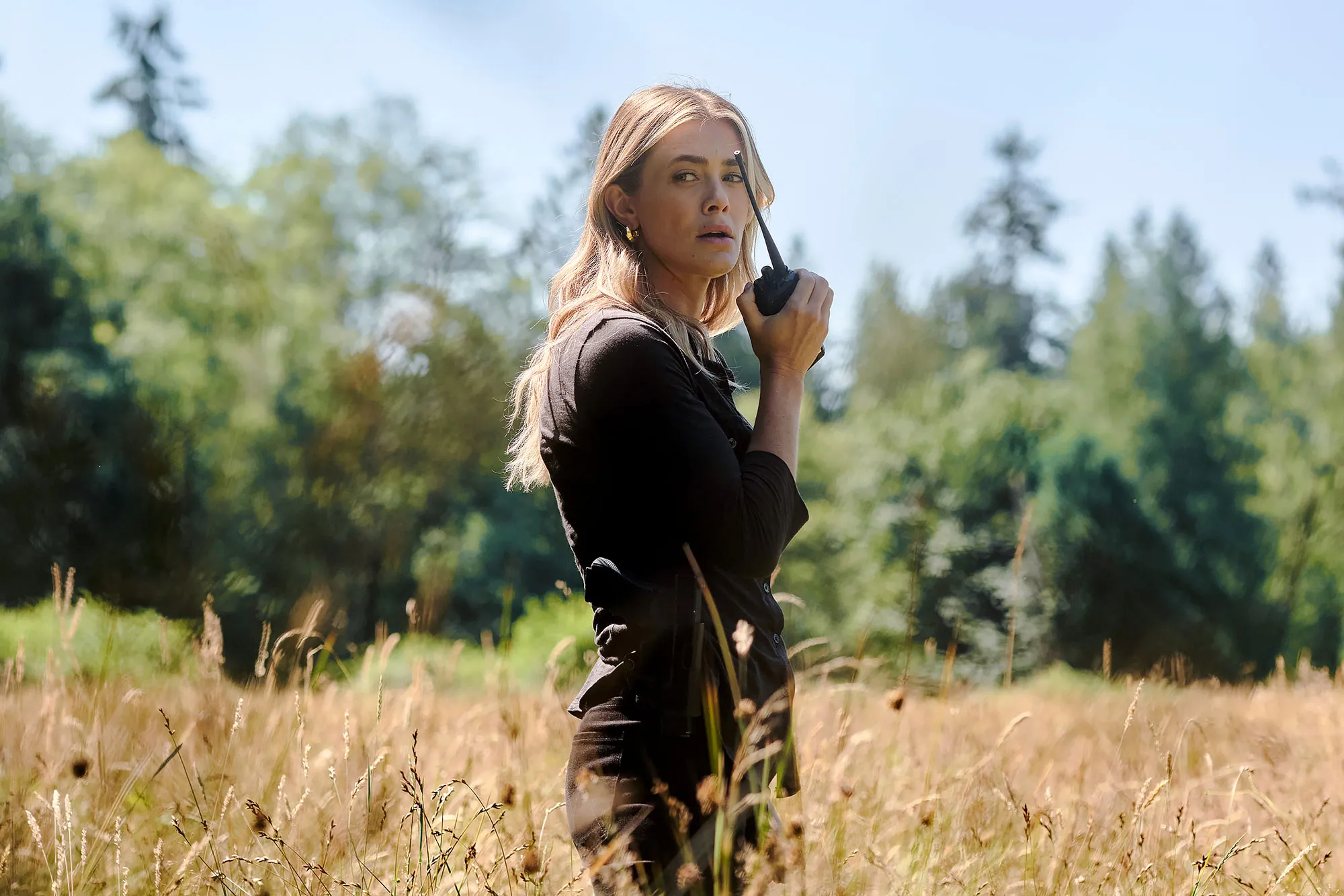 Melissa Roxburgh Hunting Party Season 1