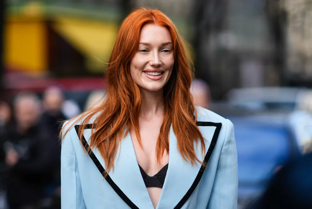 Meredith Duxbury Finally Admits She Wiped Off Some of Her 10 Pumps of Foundation