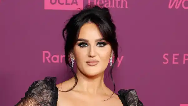 Mikayla Nogueira Shares Her Makeup Hacks 665