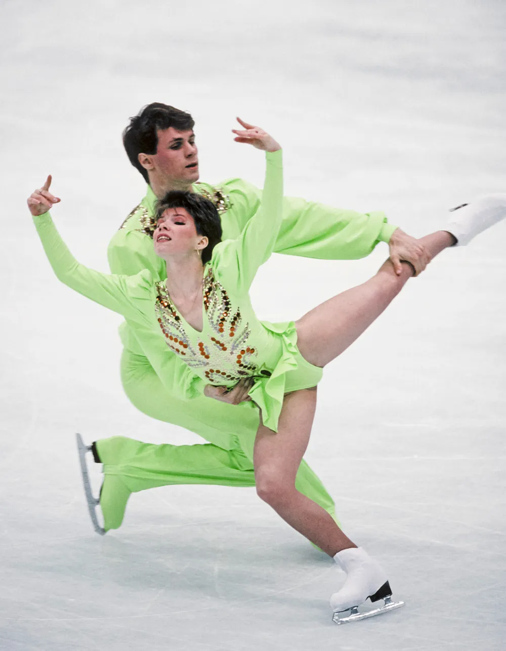 Plane Crash Has Eerie Parallels to 1961 Event That Killed Entire Us skating team