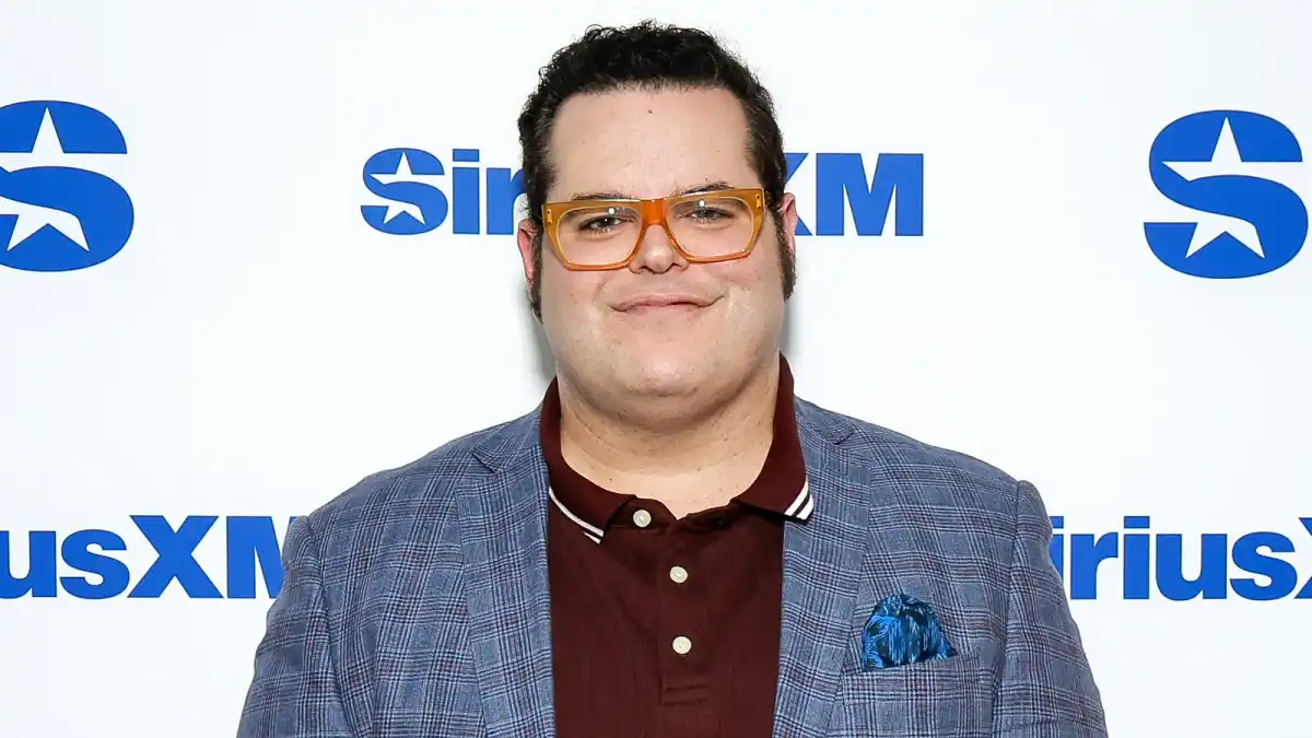 Josh Gad Best Star Stories in Book