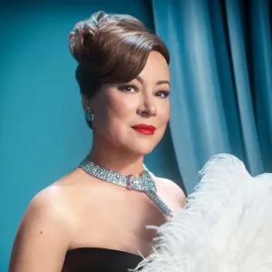 RHOBHs Jennifer Tilly Does Not Consider Herself Rich Im Delusional