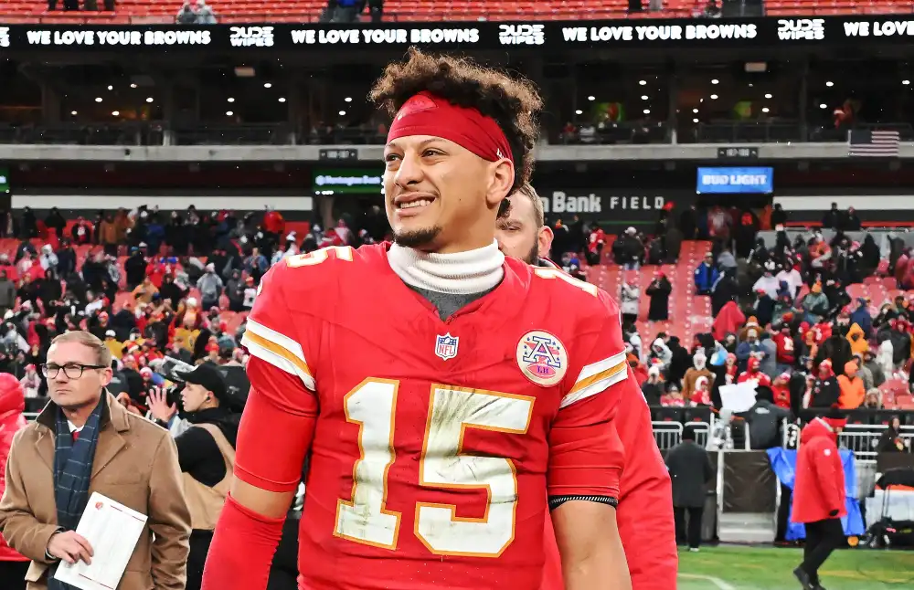 Rob Gronkowski Definitely Thinks the Kansas City Chiefs Are Getting Special Treatment From Refs 226