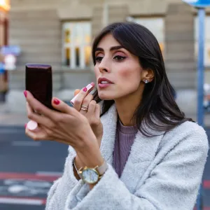 Sacheu-Lip-Liner-Stain