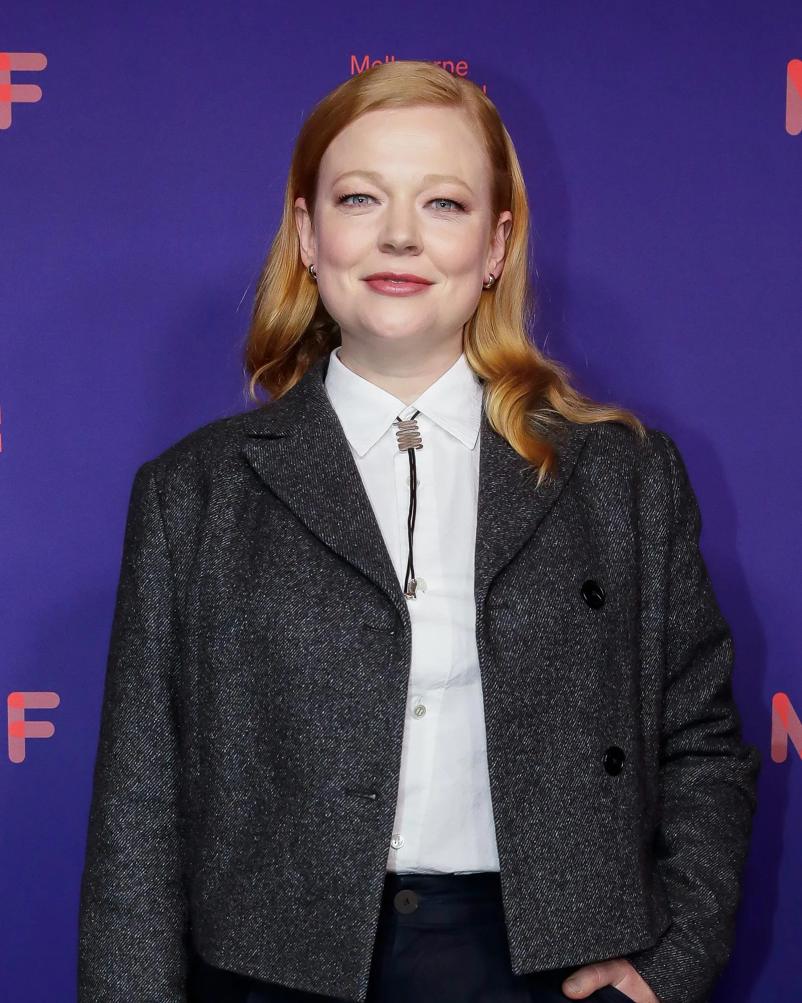 Sarah Snook Bio