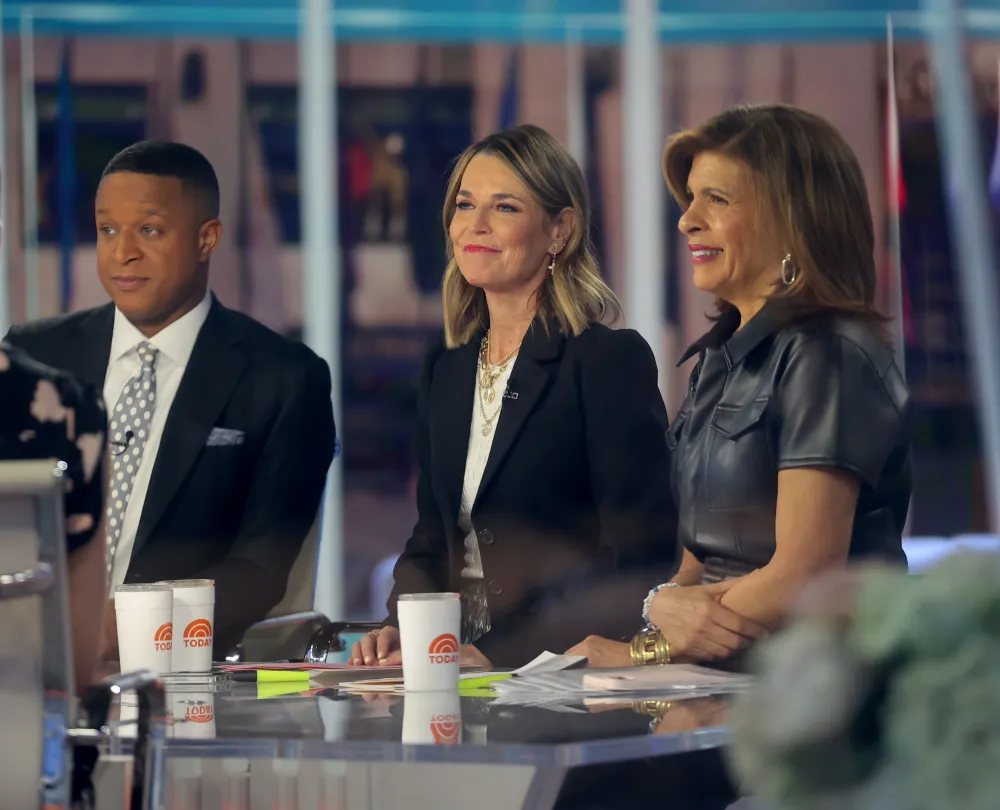 Savannah Guthrie Warns Craig Melvin about his habits