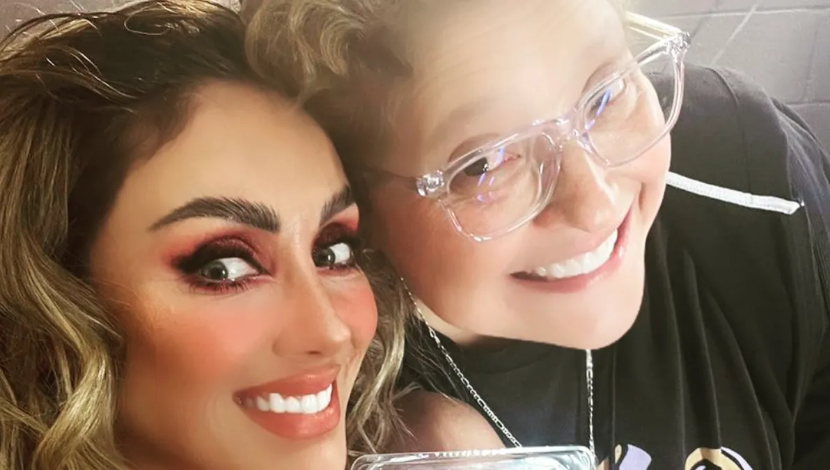 Anahí y su mánager Danna Vázquez