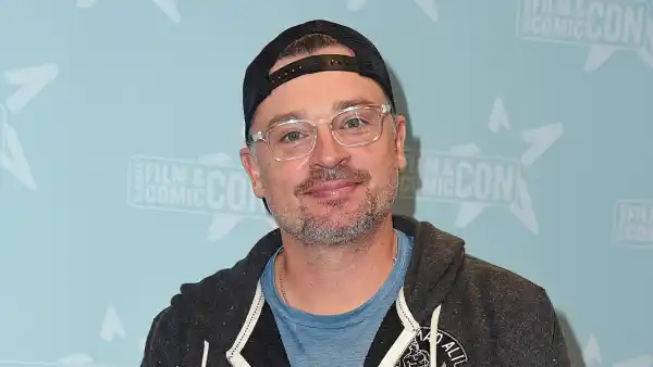 Smallville Star Tom Welling Arrested for DUI in California Report 254