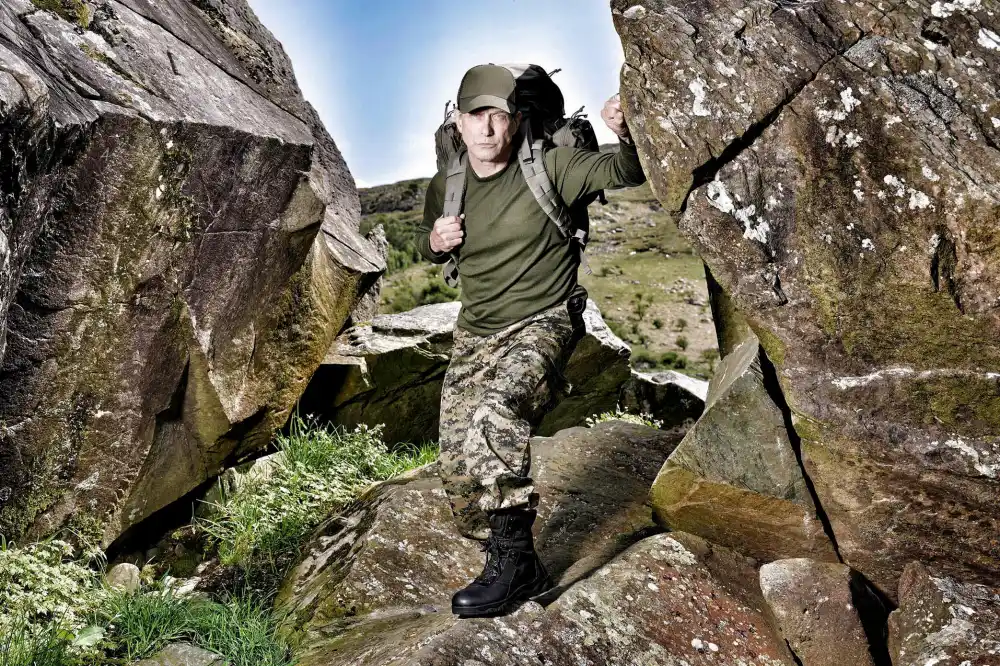 Stephen Baldwin and His Headband Make Early Special Forces Exit After Wild Scene With Show Doctor