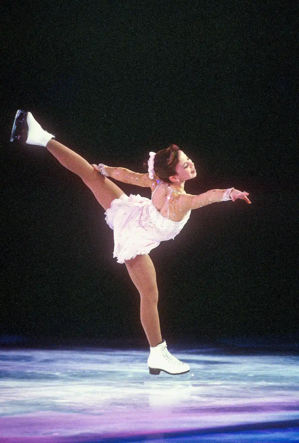 Tara Lipinski Reacts to DC Plane Crash