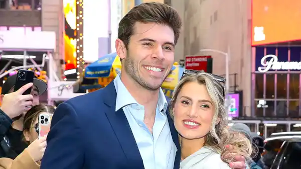 The Bachelor’s Zach Shallcross and Kaity Biggar Are Married After Two Years Together