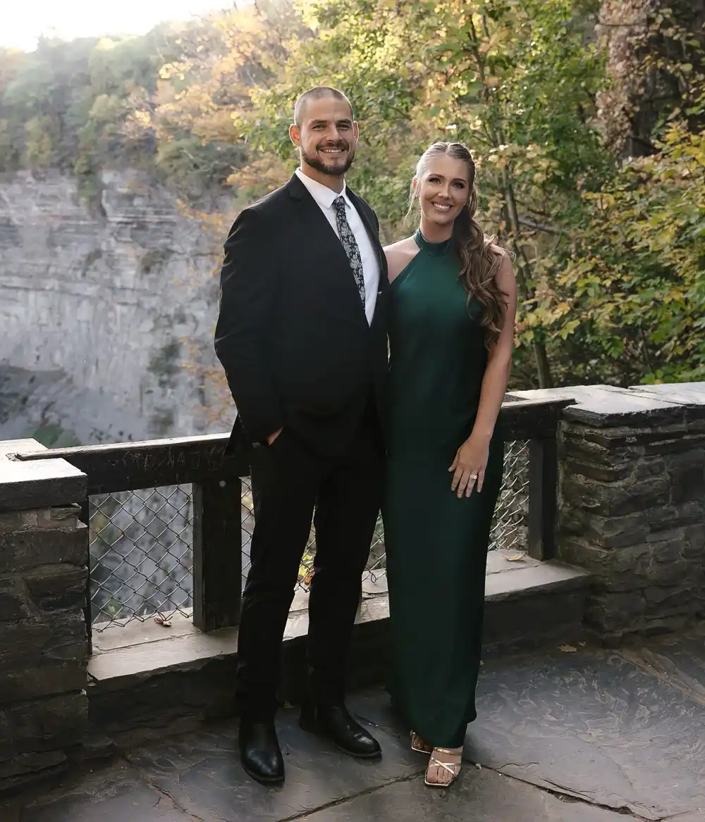 Jenna Compono and Zach Nichols Are Expecting Baby No. 4 'Because 3 Kids Wasn't Chaotic Enough'