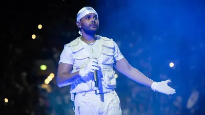 The Weeknd Postpones Album and Concert for LA Wildfires