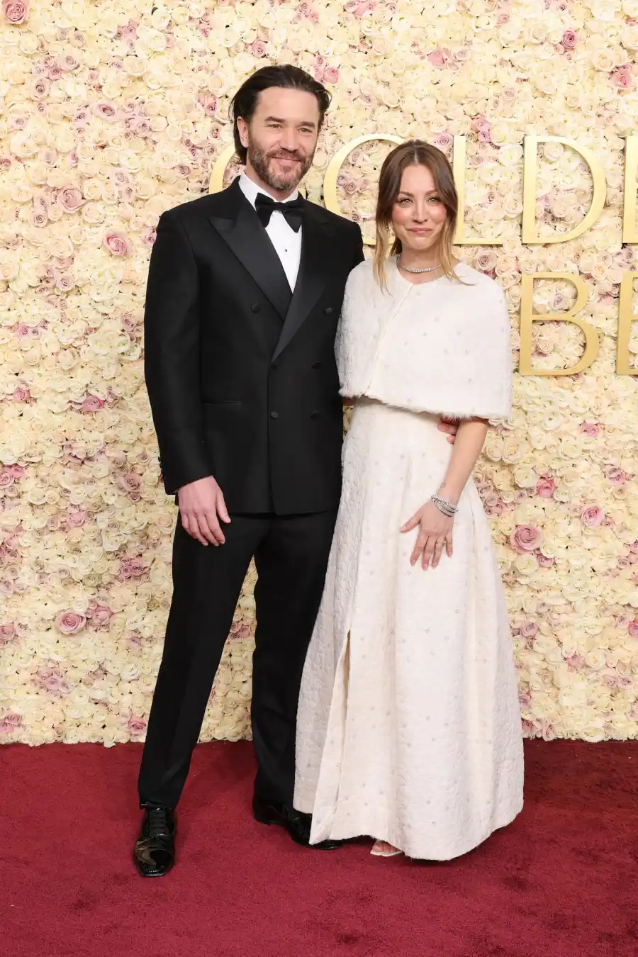 These Are the Hottest Celeb Couples on the 2025 Golden Globes Red Carpet