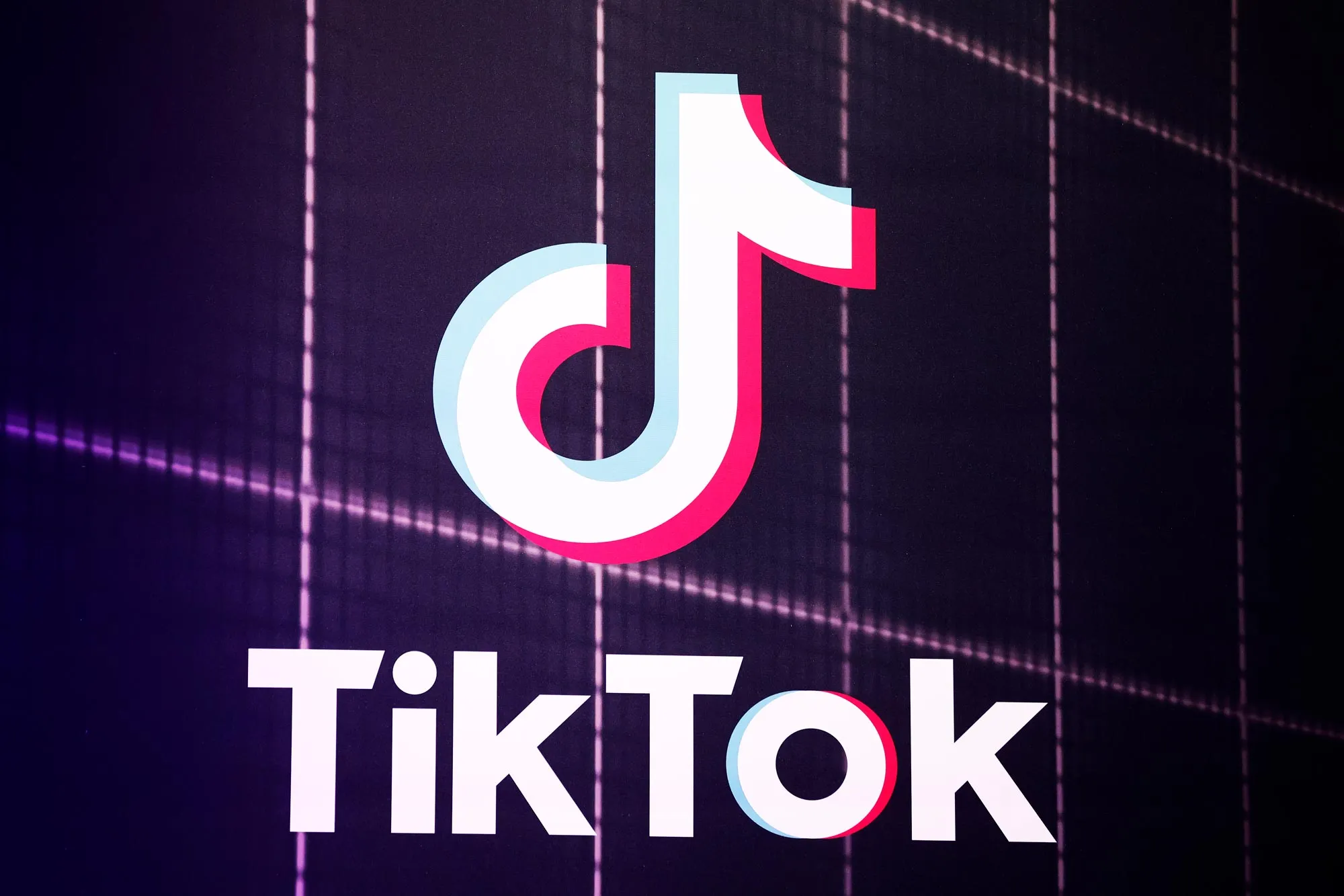TikTok Restores Service Despite Law App Announces