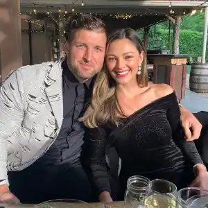 Tim Tebow Wife Demi Leigh Is Pregnant