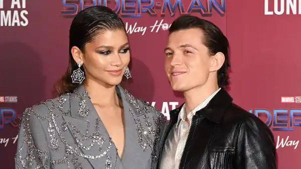 Tom Hollands Dad Says Actor Asked Zendaya's Dad for Permission to Propose