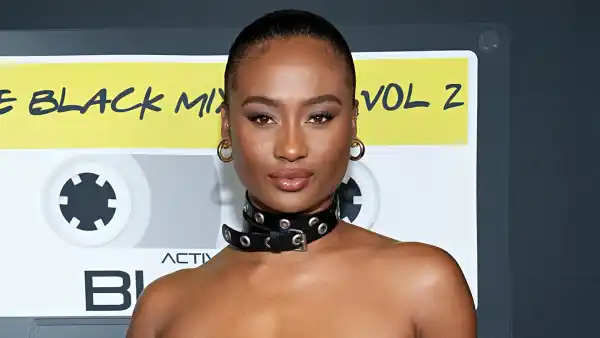 Travis Kelce Ex Kayla Nicole Reacts to Nail Lady Asking About Love Life