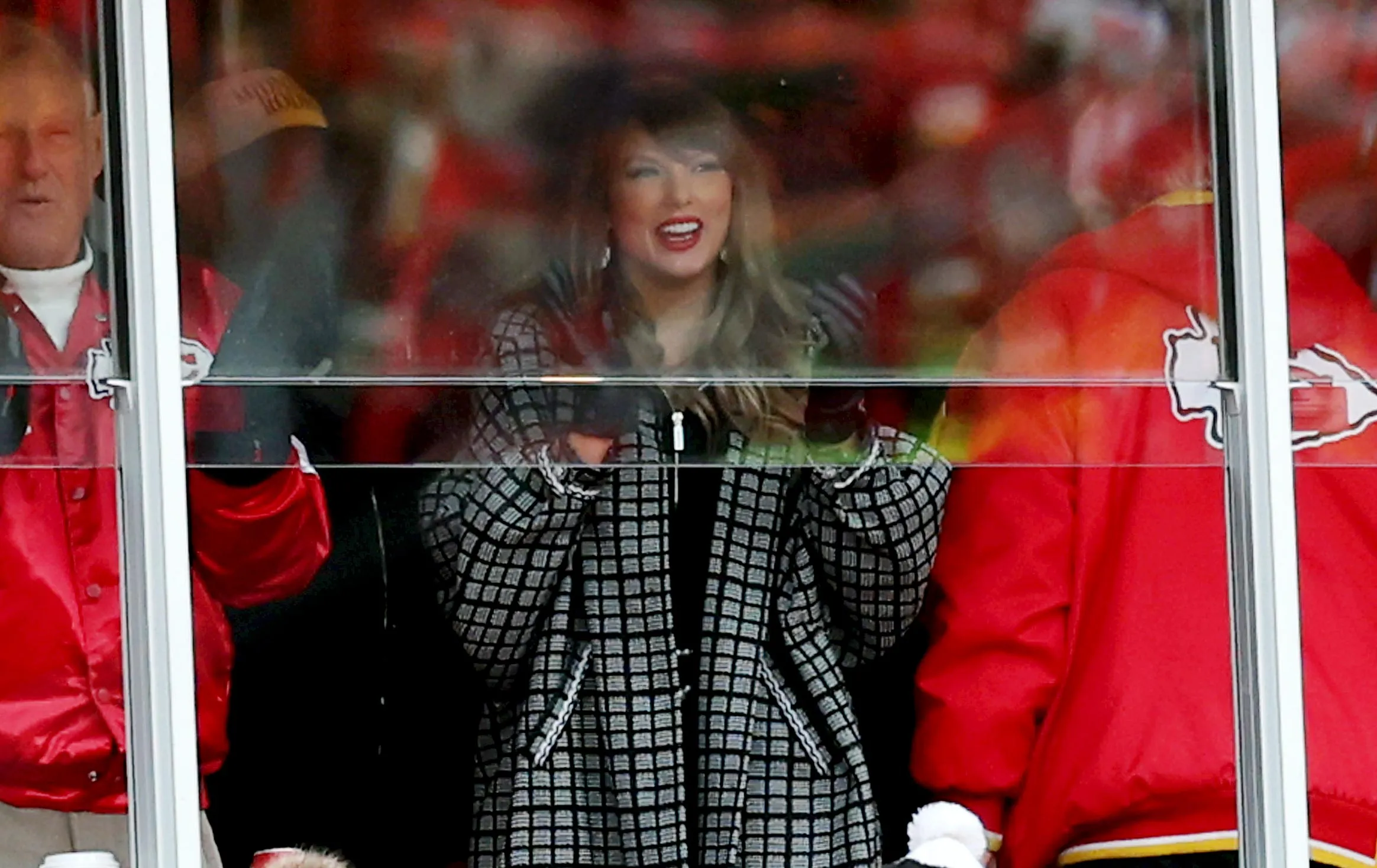 Luxury Handbag Shopping s 5 Hot Stories Inside Taylor Swift s Chiefs Suite Billy Ray Cyrus Ex Wife Speaks Out 077