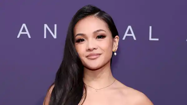 Were Taking Notes on Jenn Trans Hollywood Honey Glam Routine