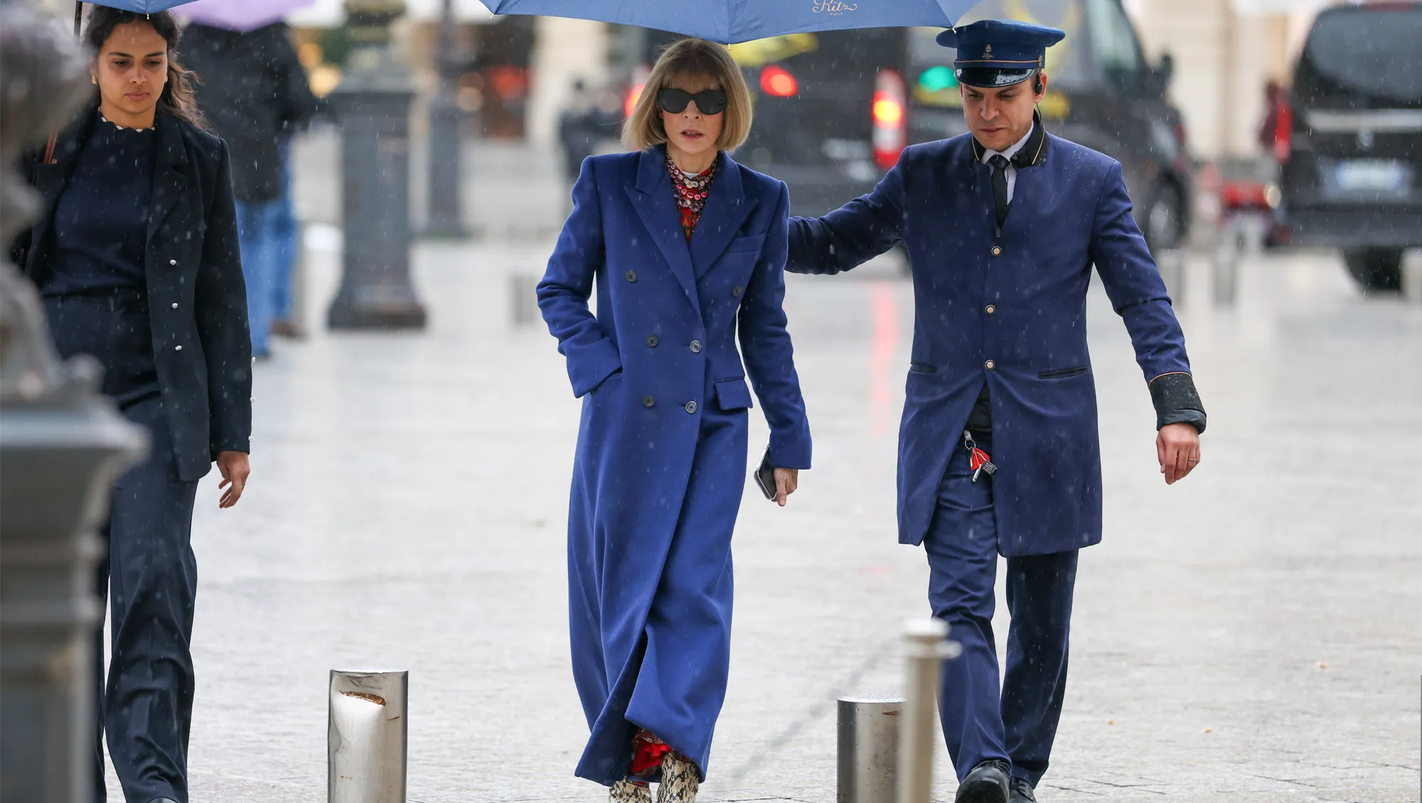 Anna Wintour Blue Coat Look